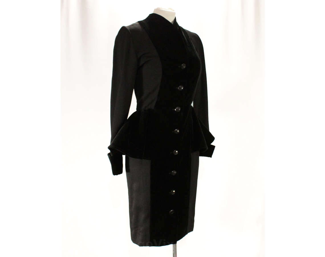 Schwarzes Designer Kleid Mit Schößchen - Couture Qualität Cocktail Von Andrea Odicini 80Er 90Er 1940Er Jahre New Look Wunderschöne Wolle & Samt Xs Schwarzes Designer Kleid Mit Schößchen - Couture Qualität Cocktail Von Andrea Odicini 80Er 90Er 1940Er Jahre New Look Wunderschöne Wolle & Samt Xs von vintagevixen