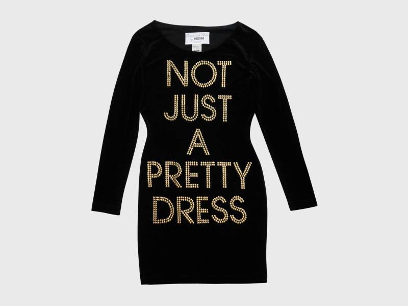 Moschino 1990S Vintage "Not Just A Pretty Dress" Stretch Samt Kleid Mit Nieten Schwarz Gold Kultiger Goldnieten Slogan Print Größe 40 Large von vintagevonwerth