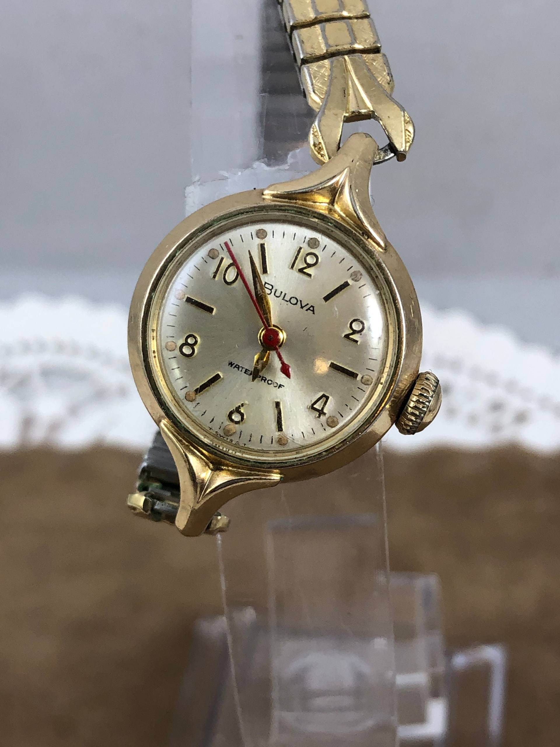 Vintage 1960S Bulova Uhr 10K Gelbgold Gefüllt, Elfenbein Zifferblatt von vintagewatches4sale