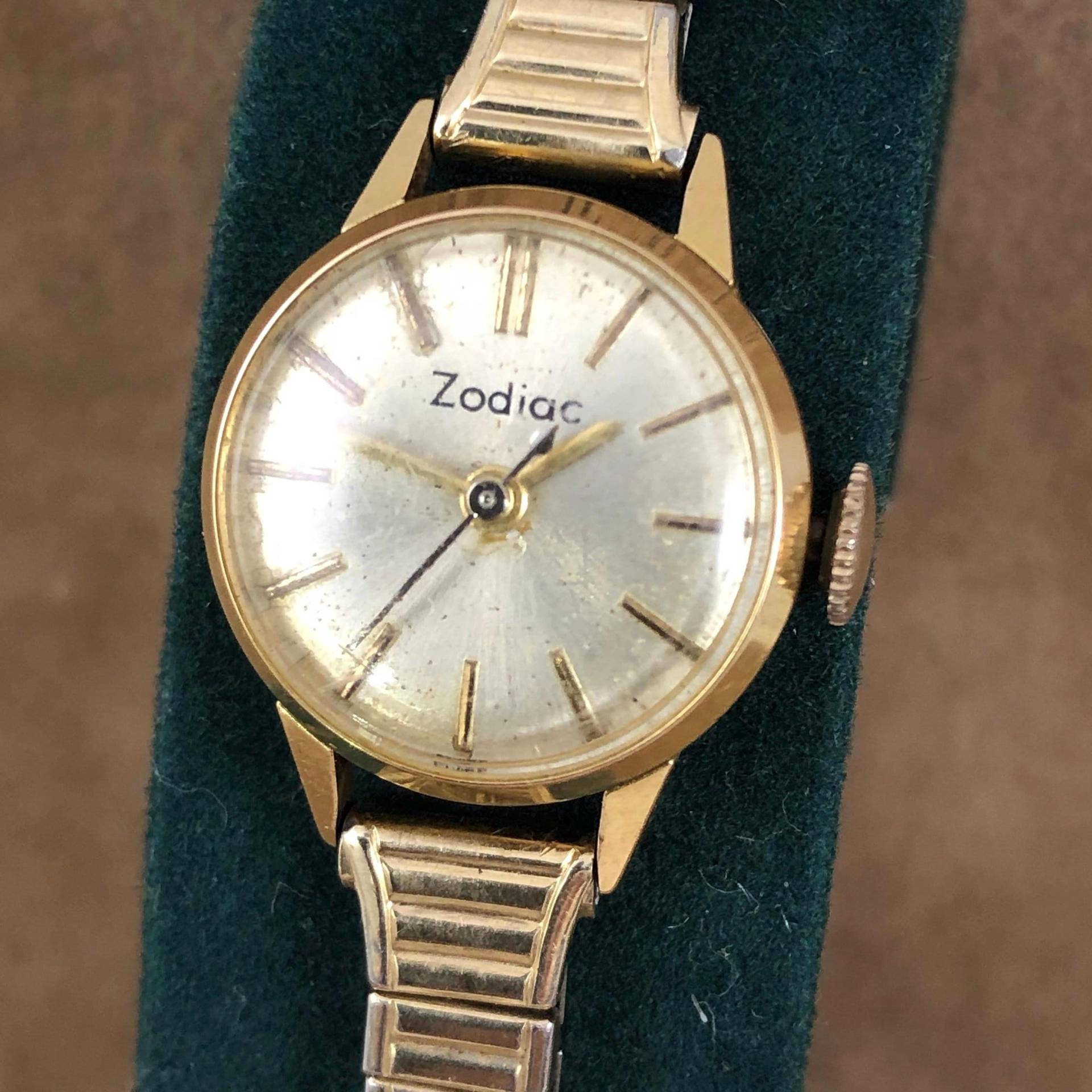 Vintage Sternzeichen Uhr 1940Er Jahre Handaufzug 14K Vergoldet von vintagewatches4sale