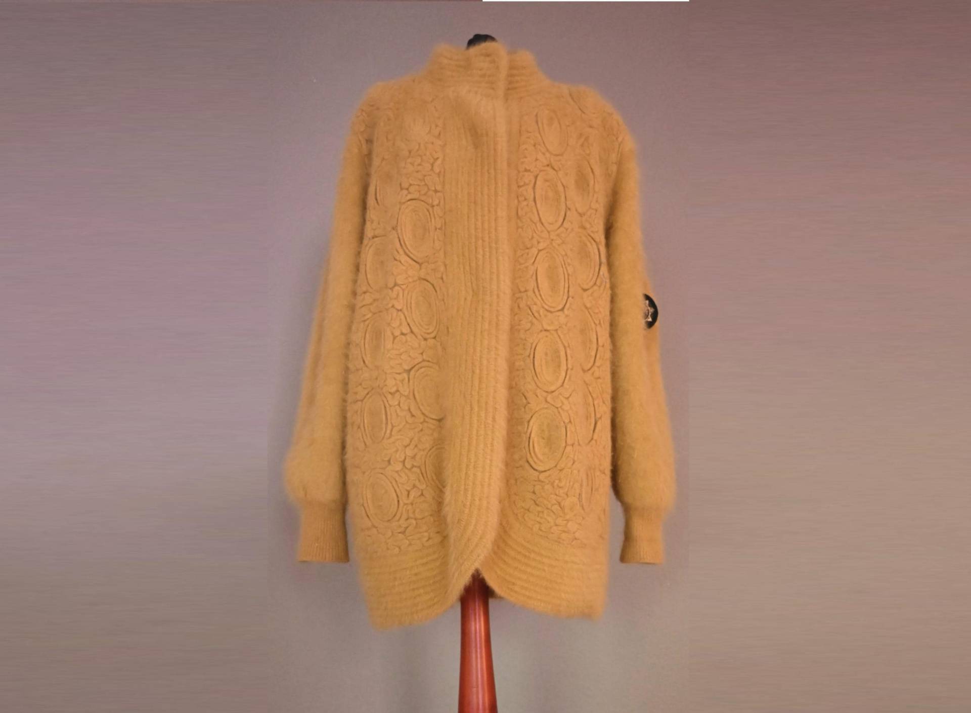 Dicker Angora Cardigan Jacke 90Er Jahre Oker Farben Golden Oak 80% Dicker Angora Cardigan Jacke 90Er Jahre Oker Farben Golden Oak 80% von vintej