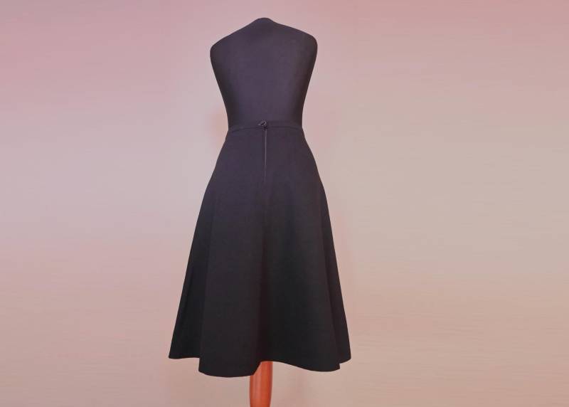 Vintage Rock Schwarz Original 60Er A-Linie Woll Gergette Vintage Rock Schwarz Original 60Er A-Linie Woll Gergette von vintej