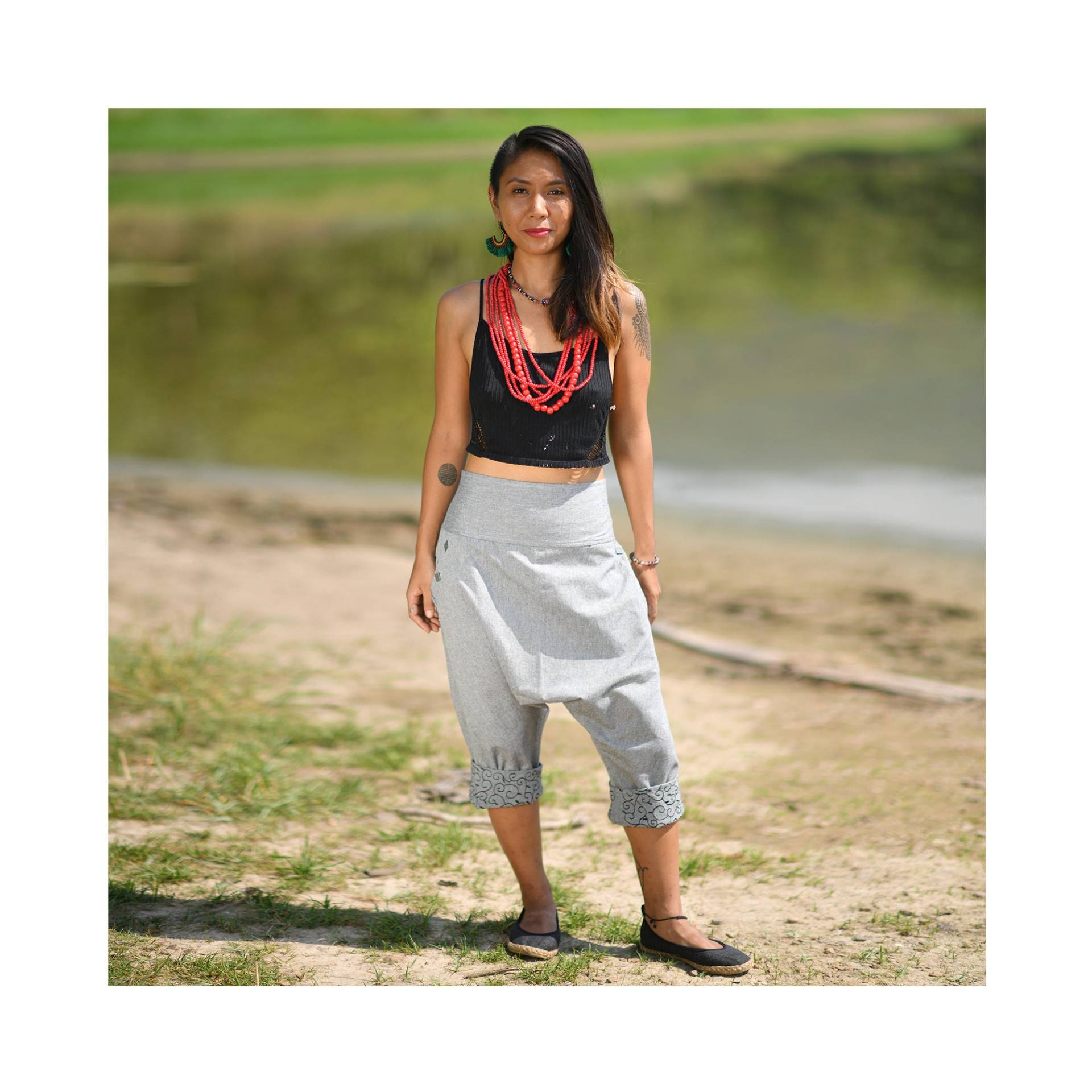 Virblatt - Haremshose Damen Kurz | Baumwolle Kurze Aladinhose Pumphose Hippie Hose 3/4 Sommer Kleidung Pokhara Grau von virblatt