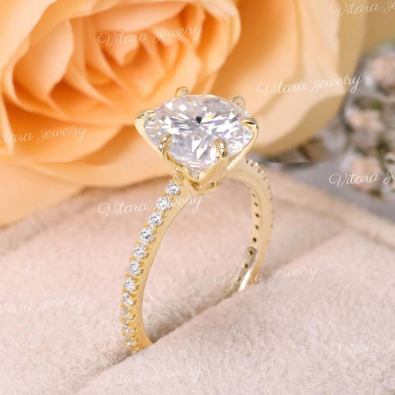2.5 Ct Runder Moissanit Verlobungsring, Solitärringeinzigartig6 Krappenklassisch18K/14Ktrauringfrauenakzent Labor Erstellter Diamant Ring von vitarajewelry