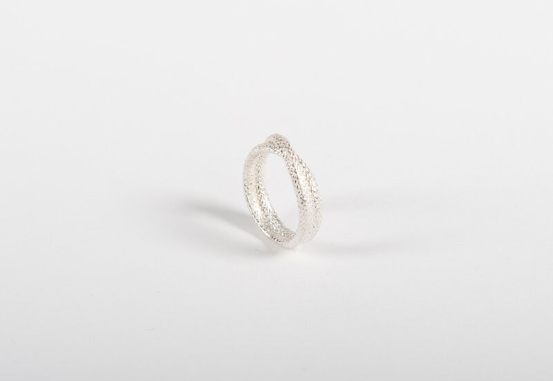 Seilring Überkreuz, Silber von vivianmeller