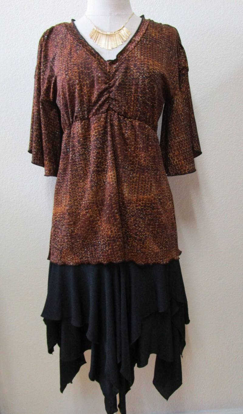 Braun Und Schwarz Farbe Mit Mix Prints V-Ausschnitt Top Breiten Ärmeln Plus Made in U.s.a | V182 Braun Und Schwarz Farbe Mit Mix Prints V-Ausschnitt Top Breiten Ärmeln Plus Made in U.s.a | V182 von vivonsdesign