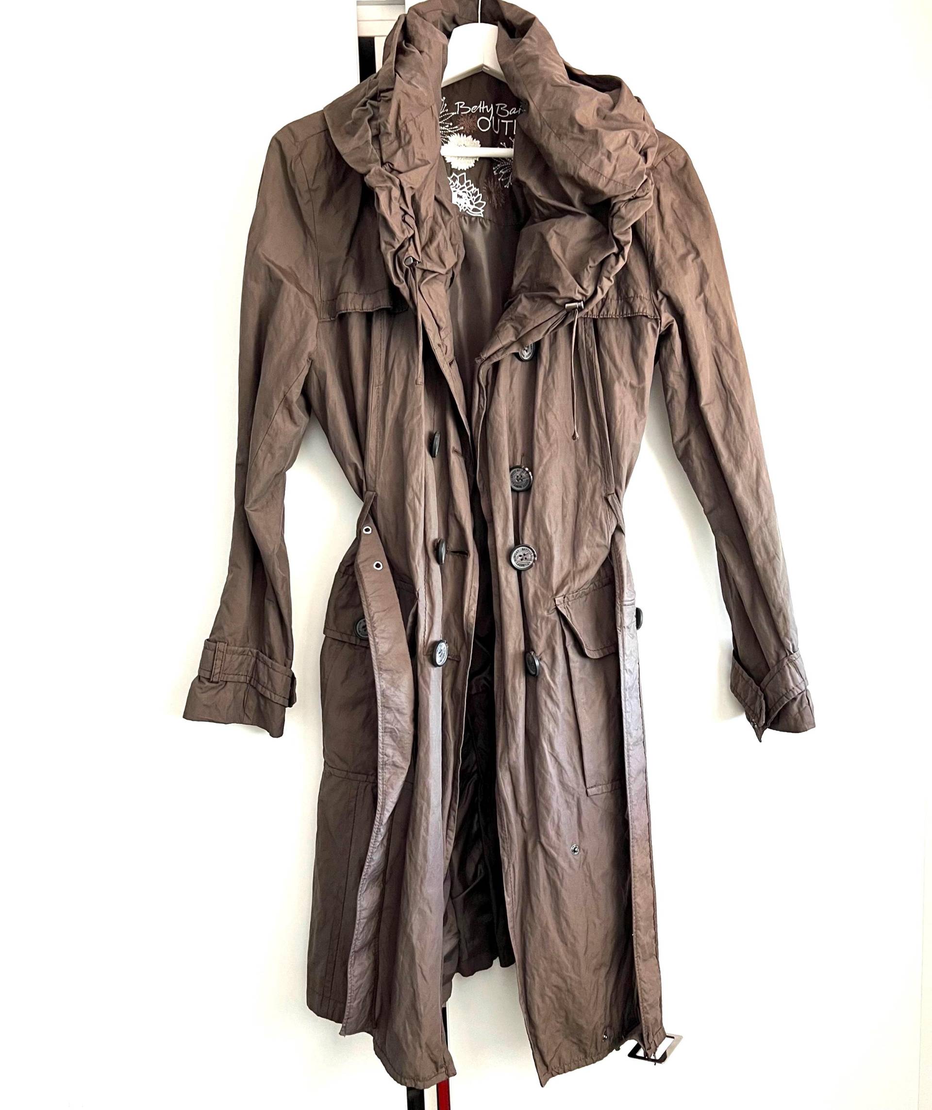 Betty Barclay Vintage Frühling Trench Braun Großer Kragen Zweireihig, Outwear Midi Trenchcoat Mit Gürtel Für Frauen, Us 10, Eu F 42, Gb 14 L von vntgfiesta