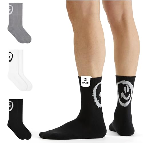 von Jungfeld 2er Set Schwarze Tennissocken Damen & Herren in Gr. 39-42 - Lange Socken (Crew Socks) aus Bio-Baumwolle - Strümpfe mit Smiley Statement von von Jungfeld