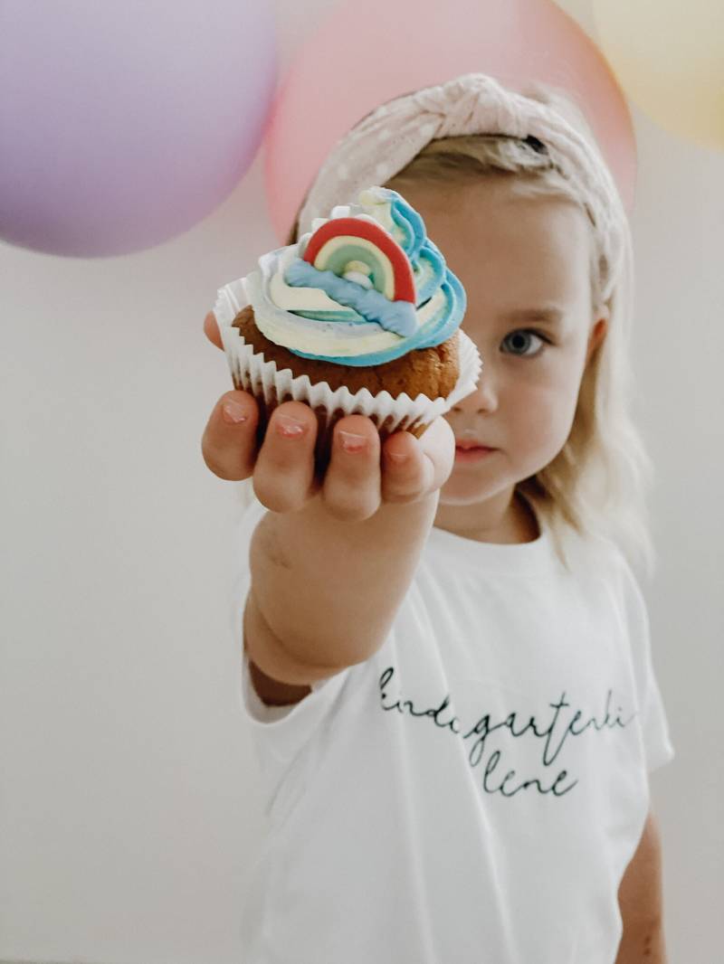 Kindergartenkind + Name T-Shirt Personalisiert | Kindergarten Mädchen Junge L Kinder von vonjula