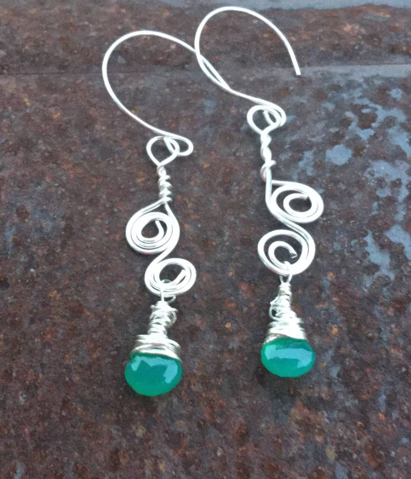Grüner Onyx Silber Spiral Ohrringe Wirework Boho Statement Schmuck von vowangems