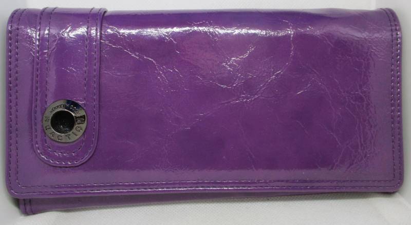 Kenneth Cole Lila Kunstleder Wristlet Clutch Mit Einziehbarem Griff von vserendipityboutique