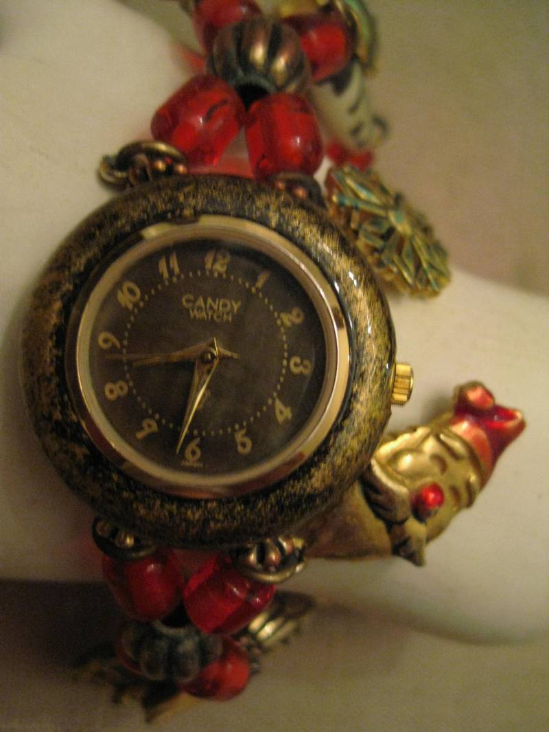 Seltene Bonetto Candy Uhr Weihnachten Signiert Jj Emaille Charm Glasperle 2 Strang Armband Goldtone Metal Perlmutt Gesicht Giftbox von vserendipityboutique