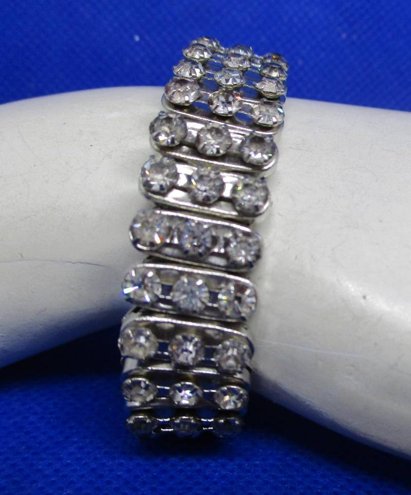 Vintage 1950Er Jahre Strass Dehnarmband Silberfarbener Stretch Schmuck von vserendipityboutique