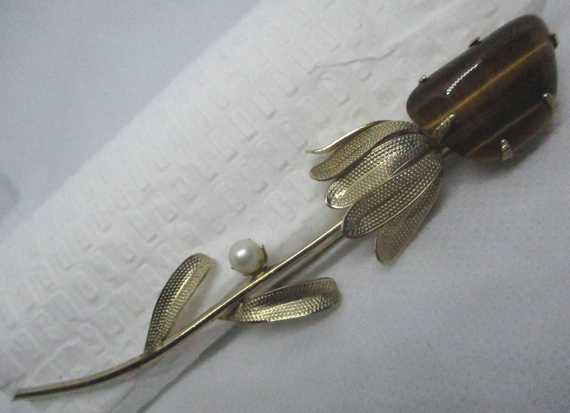 Vintage 50Er Jahre Tiger Eye Perle Blumen Brosche - Goldfarbenes Metall von vserendipityboutique