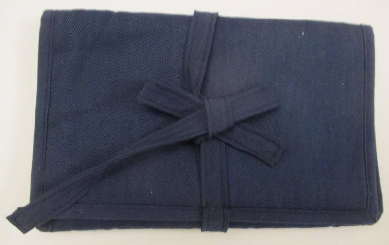 Vintage Blaue Schmuckrolle Aus Baumwolle - Lespace Reiseetui Vintage Blaue Schmuckrolle Aus Baumwolle - Lespace Reiseetui von vserendipityboutique