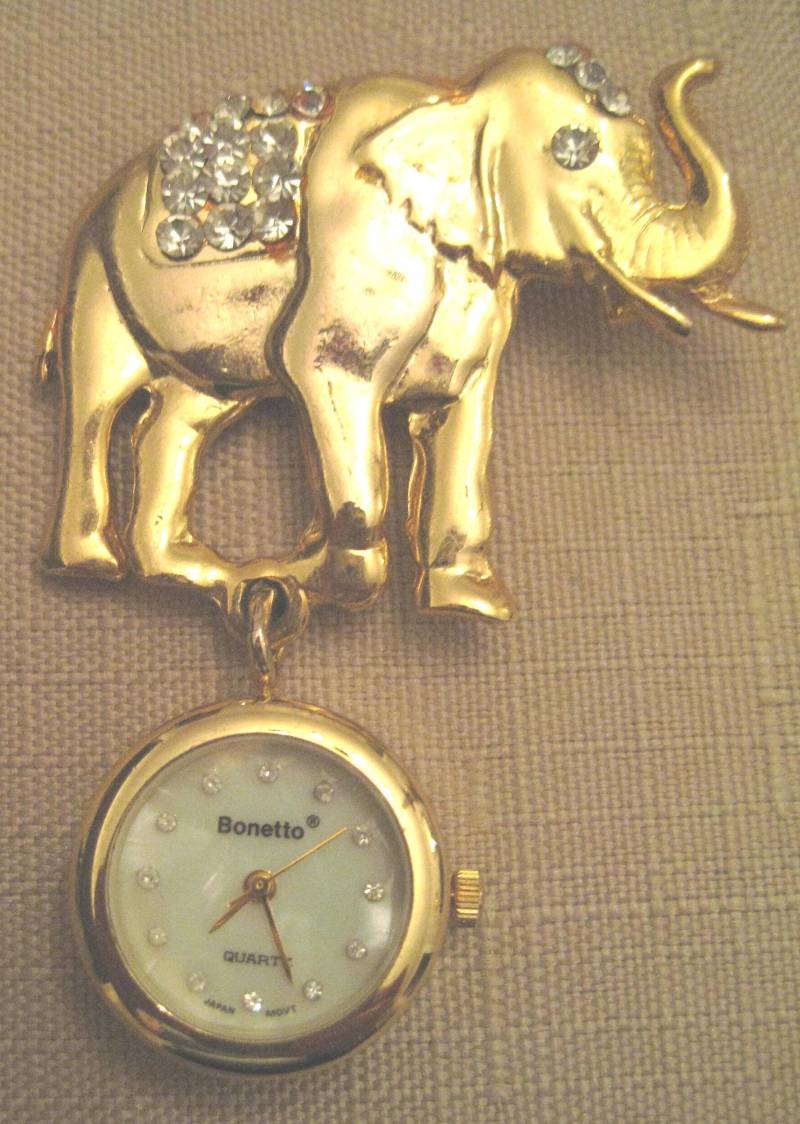 Vintage Bonetto Elefant Brosche Armbanduhr Gold Ton Strass Anhänger Vintage Bonetto Elefant Brosche Armbanduhr Gold Ton Strass Anhänger von vserendipityboutique