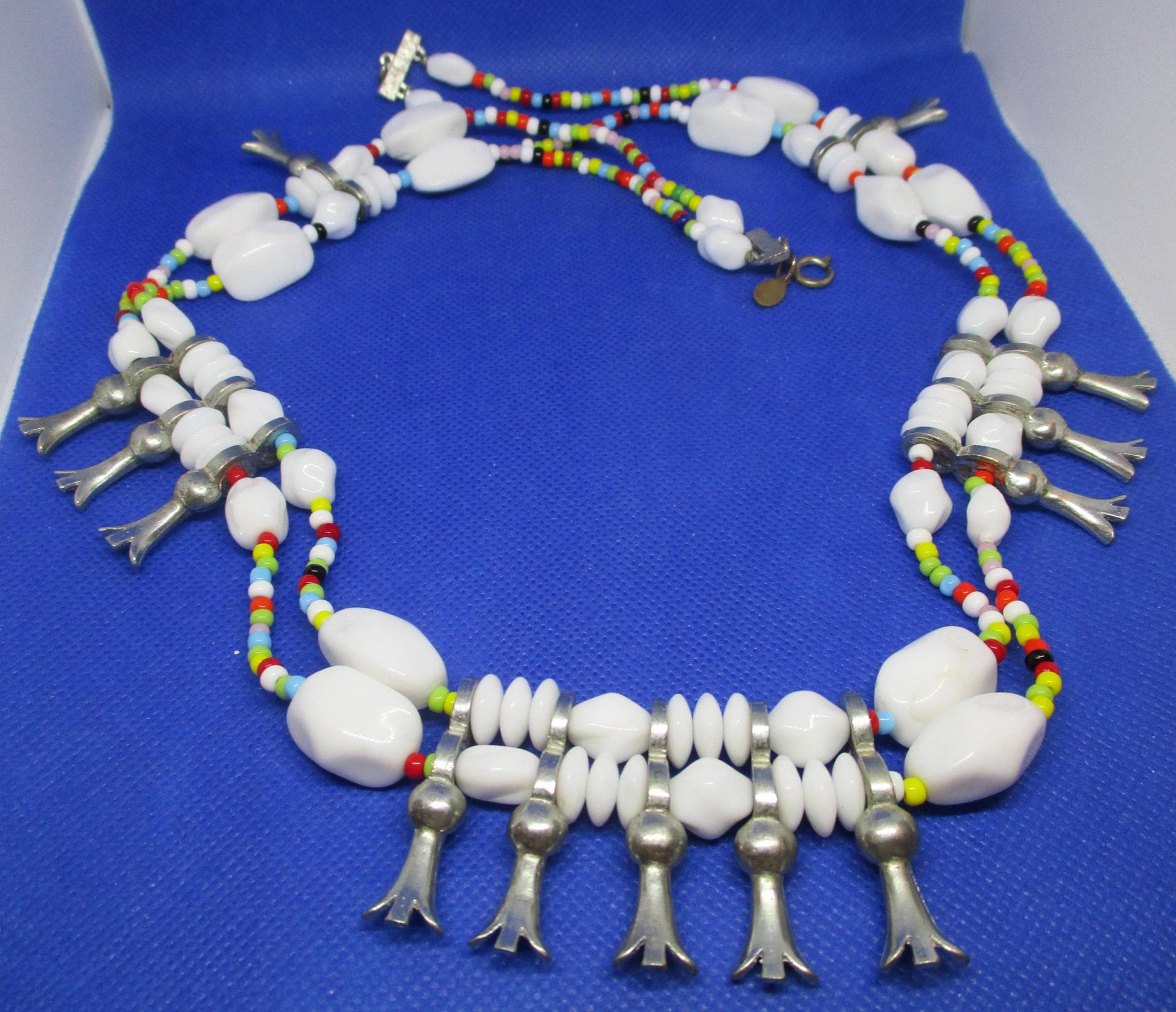 Vintage Lee Menichetti Kürbisblüten-Halskette Milchglas - & Rocaillesperlen, 1940Er Jahre von vserendipityboutique