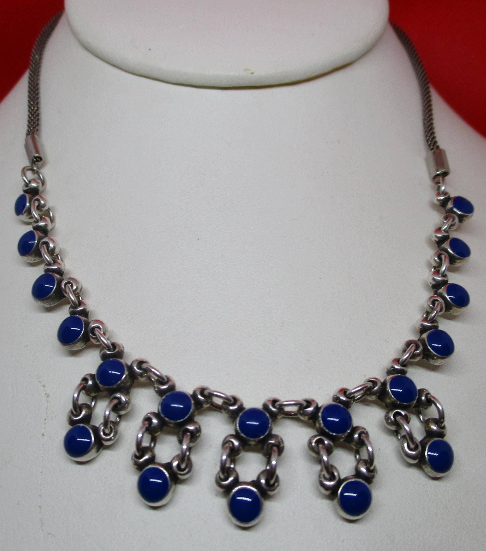 Vintage Philippe Audibert Paris Bib-Halskette Marineblaue Emaille, Silberfarben von vserendipityboutique