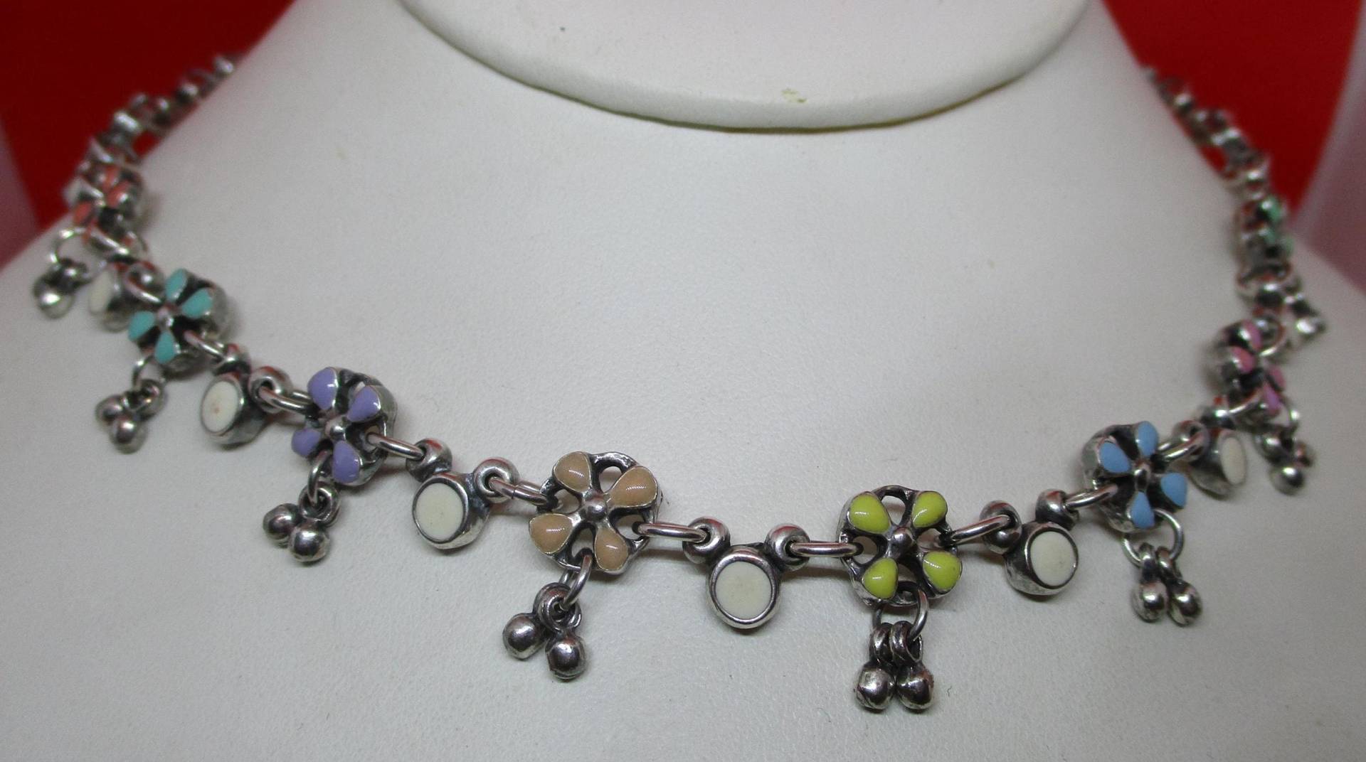 Vintage Philippe Audibert Paris Emaille Blumen Halskette von vserendipityboutique