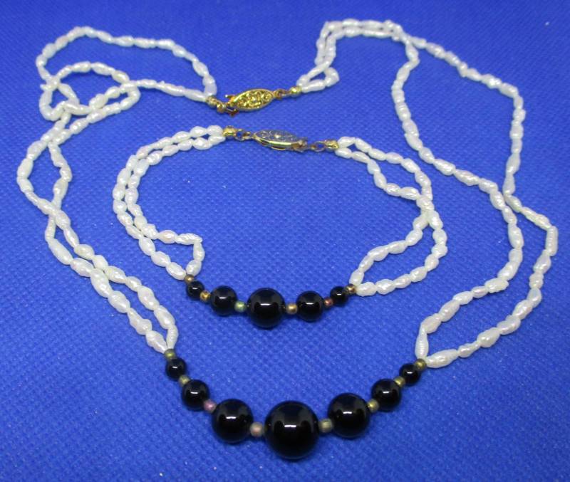 Vintage Samen Perlen Onyx Halskette Armband Set von vserendipityboutique