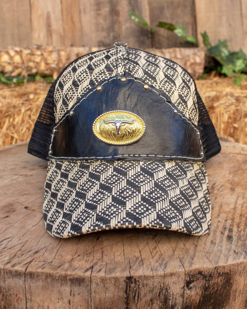 Bullhead Plaque Western Hat Verstellbare Trucker-Netzkappe von vvmexico