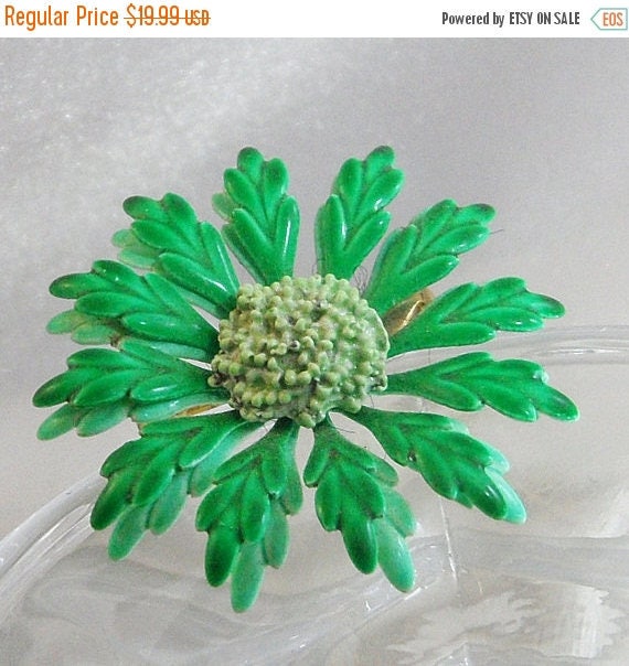 Blumenbrosche. Leuchtend Grüne 70Er Jahre Flower Power Emaille Grün Blume Pin. Waalaa Blumenbrosche. Leuchtend Grüne 70Er Jahre Flower Power Emaille Grün Blume Pin. Waalaa von waalaa