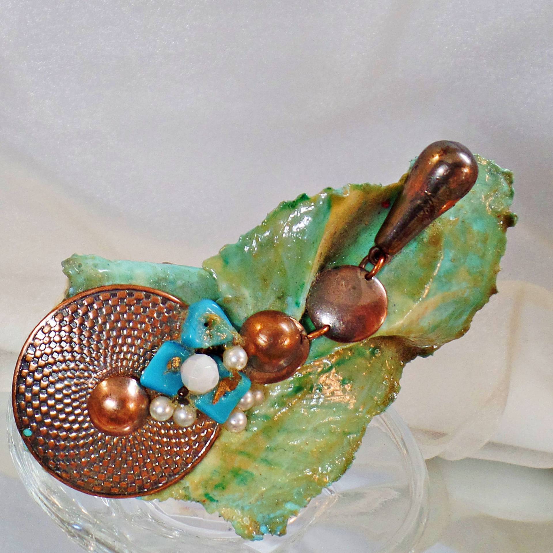 Große Brosche. Handgemachte Abstrakte Türkis-Brosche. Kupfer-Brosche. Vintage Broschen Für Frauen. Waalaa Große Brosche. Handgemachte Abstrakte Türkis-Brosche. Kupfer-Brosche. Vintage Broschen Für Frauen. Waalaa von waalaa