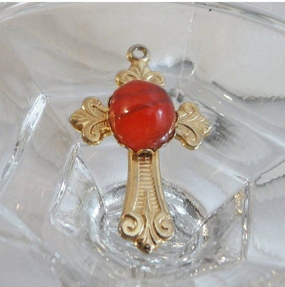 Kreuz Halskette. Anhänger. Gebrannte Orange Achatstein. Vergoldete Komplizierte Kreuz. Waalaa. Halsketten Für Frauen Kreuz Halskette. Anhänger. Gebrannte Orange Achatstein. Vergoldete Komplizierte Kreuz. Waalaa. Halsketten Für Frauen von waalaa