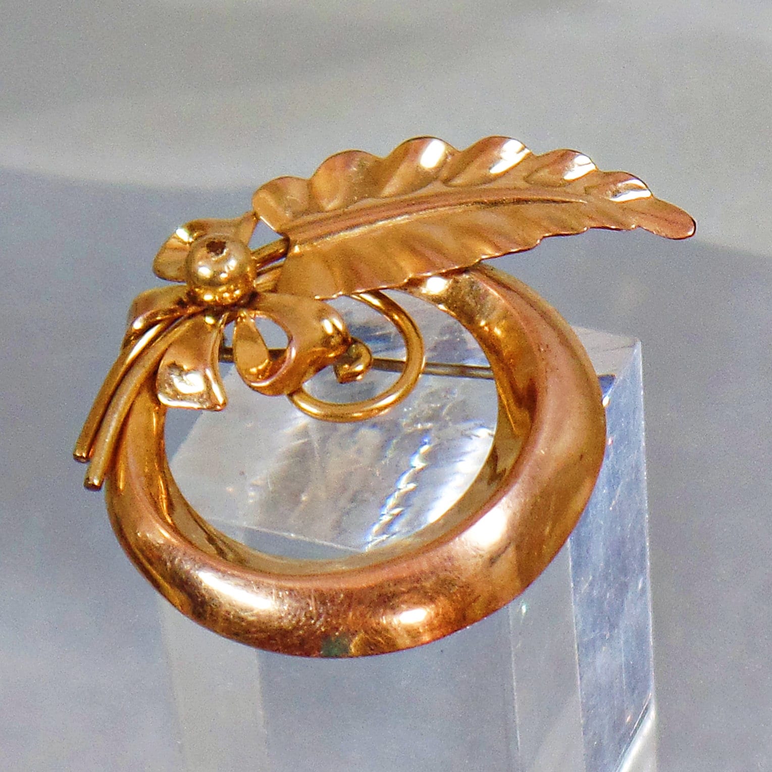 Rose Gold Brosche. Vintage Kreis Pin. Blumenbrosche. Van Dell 12K Schmuck Für Frauen. Bräute. Waalaa Rose Gold Brosche. Vintage Kreis Pin. Blumenbrosche. Van Dell 12K Schmuck Für Frauen. Bräute. Waalaa von waalaa