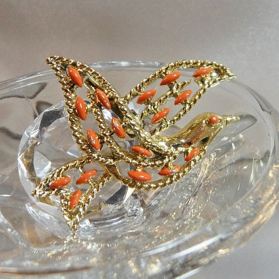 Taube Vogelbrosche. Orange Emaille. Gold-Ton. Gerry. Liebe Vogel-Pin. Waalaa Taube Vogelbrosche. Orange Emaille. Gold-Ton. Gerry. Liebe Vogel-Pin. Waalaa von waalaa