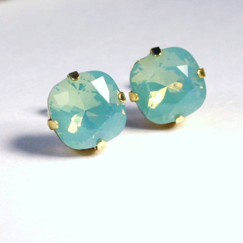 Aqua Grün Opal Kristall Ohrstecker Funkelnde Petrol Mint Seafoam Solitaire Swarovski 10mm 12mm Sterling Post & Gold Damen Schmuck von walkonthemoon