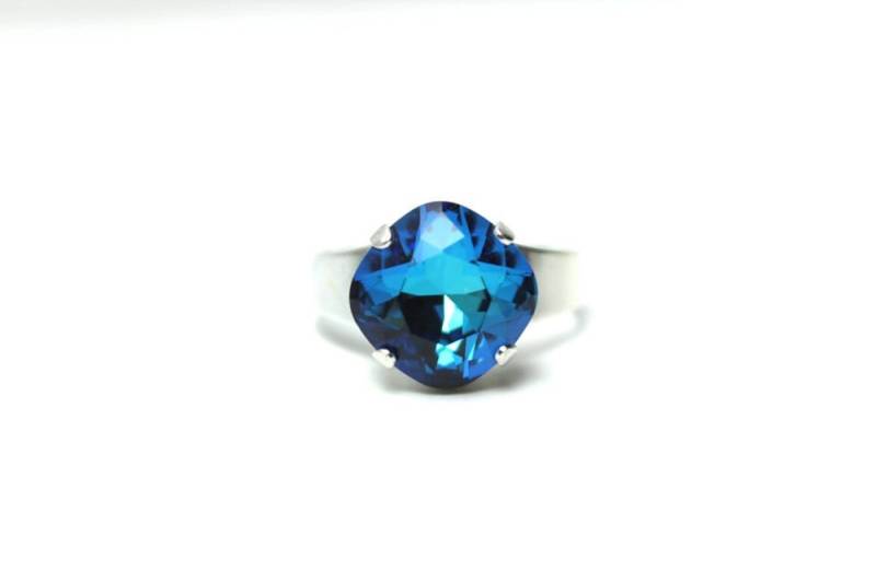 Swarovski Crystal Cocktail Ring Türkis Tief Teal Bermuda Blau Frosted Metallic Diamant Sparkle Solitaire Sie Wählen Finish Square Beach von walkonthemoon