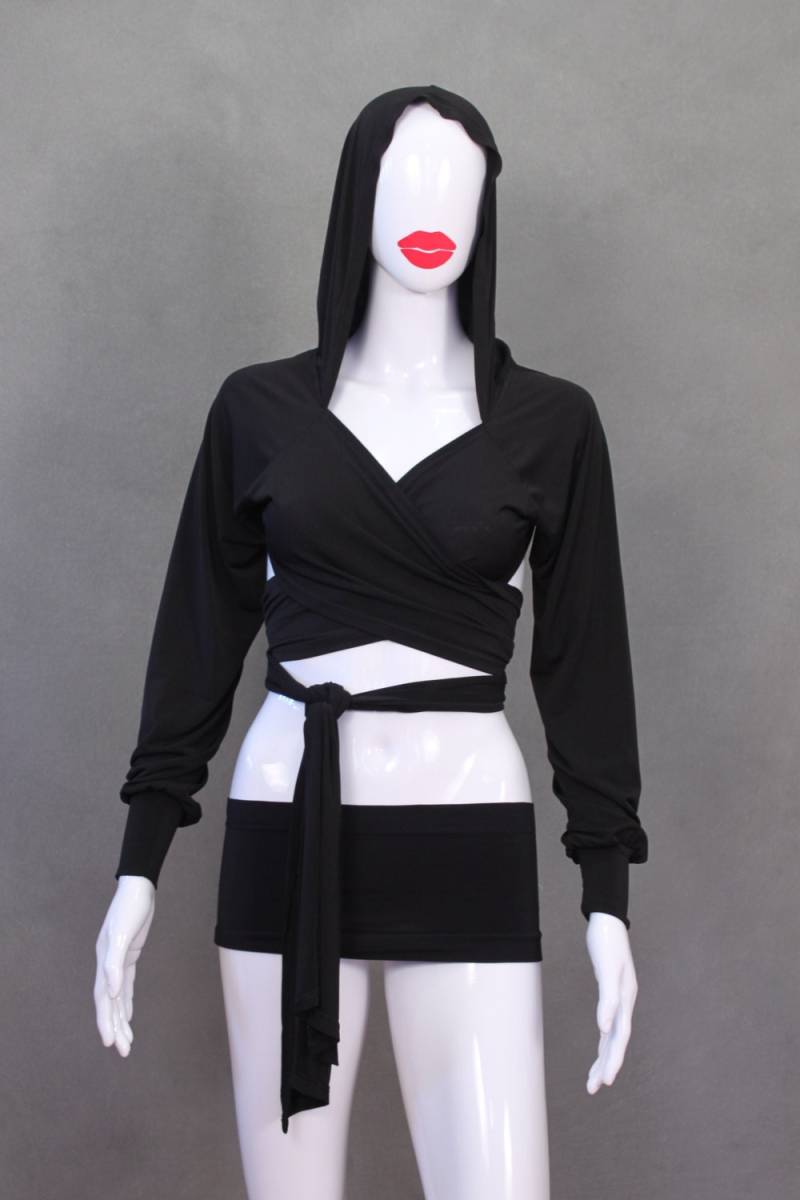 Made To Order Schwarzer Stretch Hoodie Wrap von wandacobarcostumes