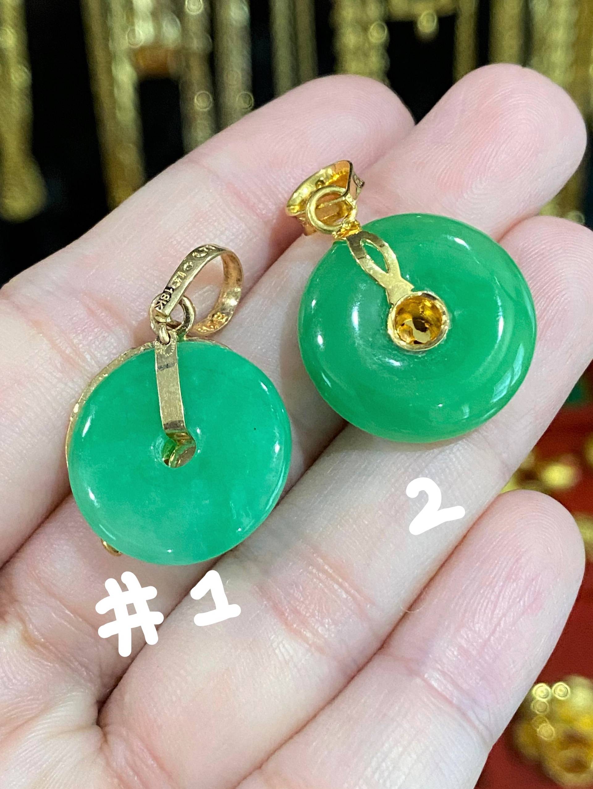 18K Massiver Gelbgold Grüner Jadeit Jade Donut Kreis Vintage Anhänger von wandajewelry2013