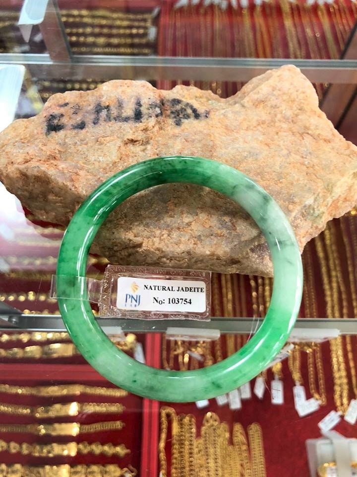 Durchscheinend Grün, Weiß Jadeit Jade Vintage Armreif Armband 57.2 Mm von wandajewelry2013