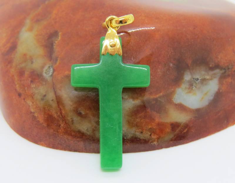 Vintage 14K Solid Gelb Gold Apfel Grün Jadeit Jade Kreuz Anhänger von wandajewelry2013