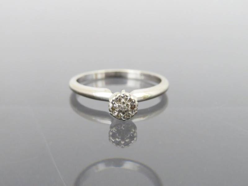 Vintage 14K Weißgold Exquisite Diamant Cluster Ring Größe 6, 25 von wandajewelry2013