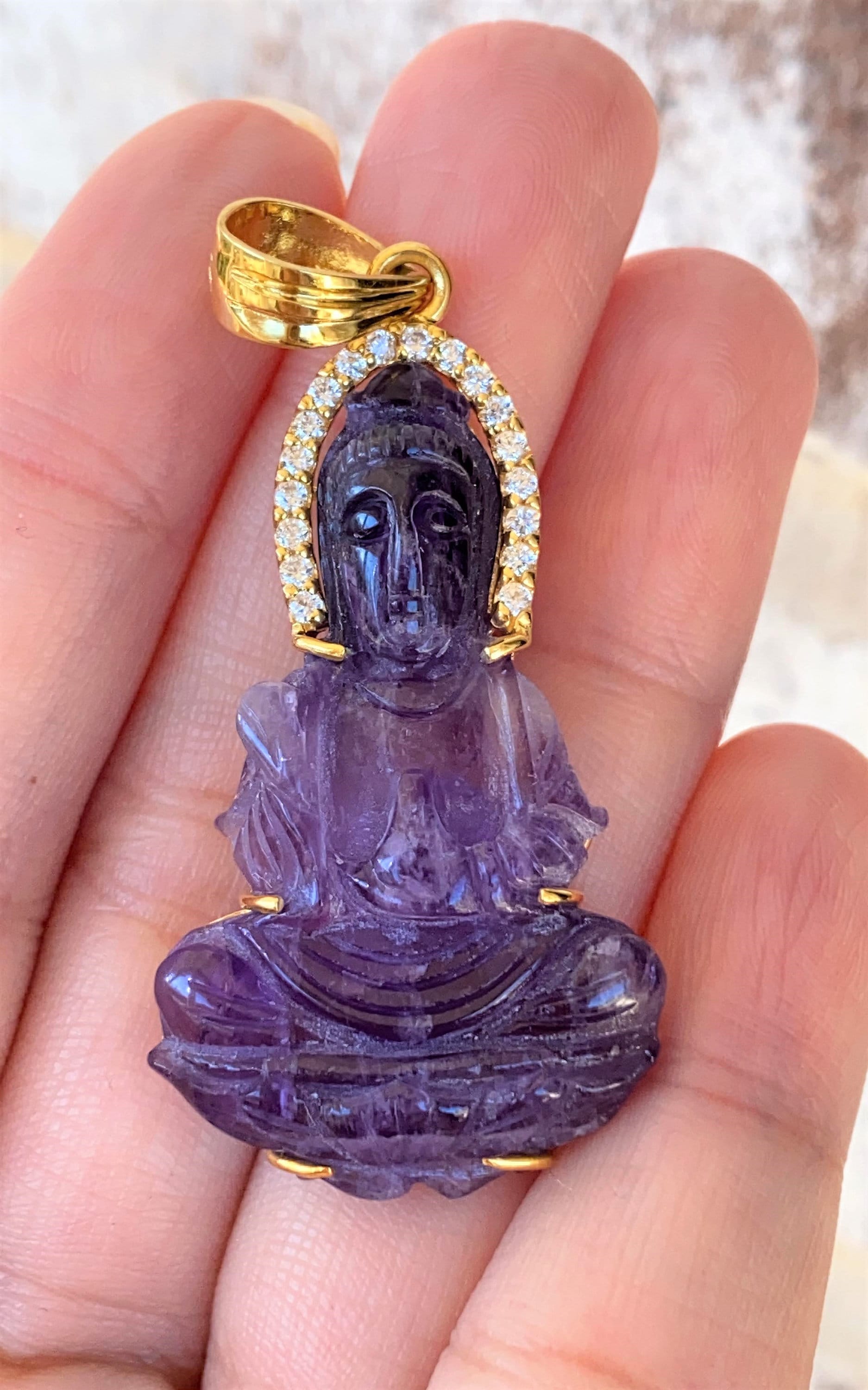 Vintage 18K Gelbgold Natürlicher Amethyst, Weißer Topas Quan Yin Buddha Anhänger von wandajewelry2013