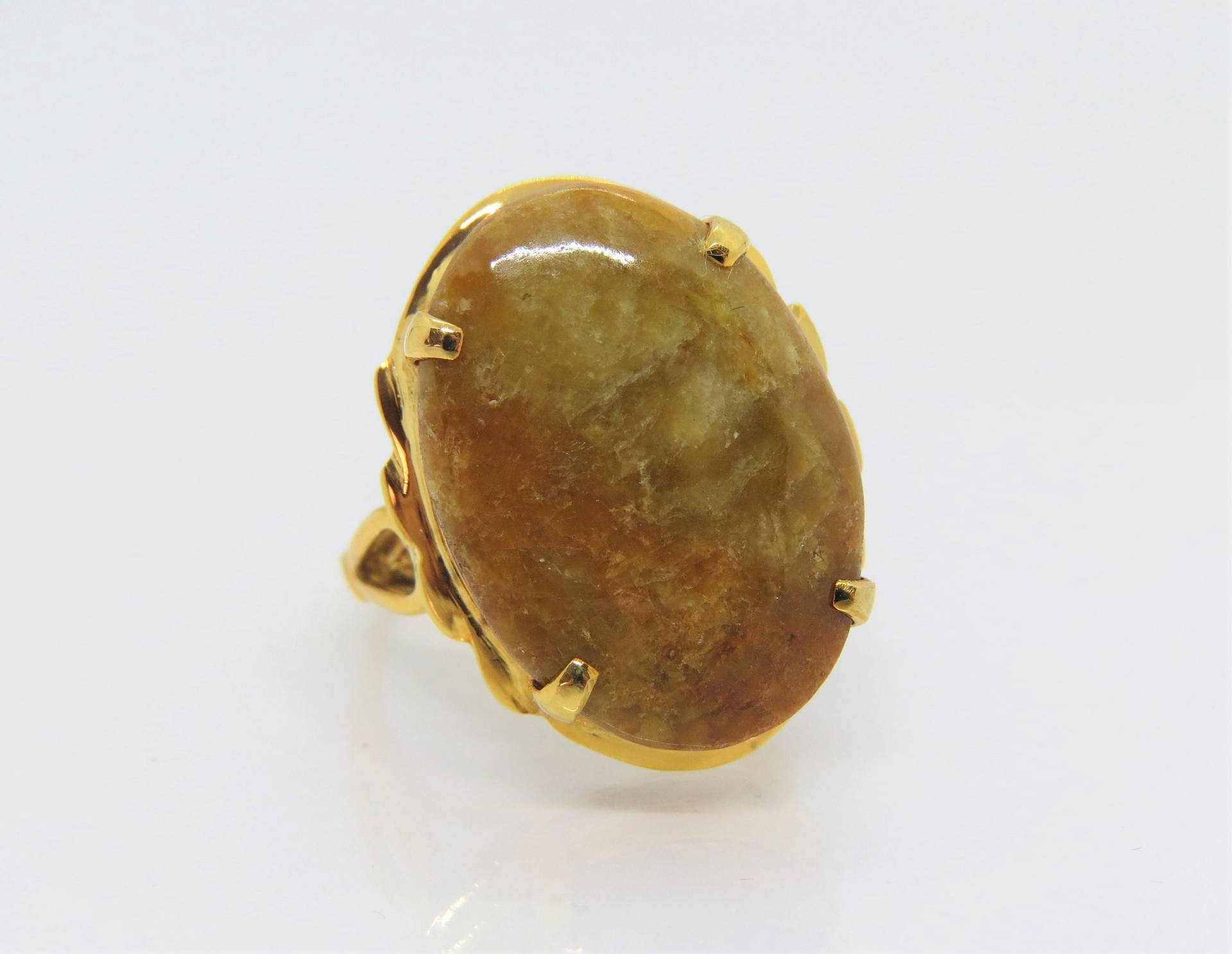 Vintage 18K Solid Gelb Gold Oval Gelb, Roter Jadeit Jade Ring Größe 8 von wandajewelry2013