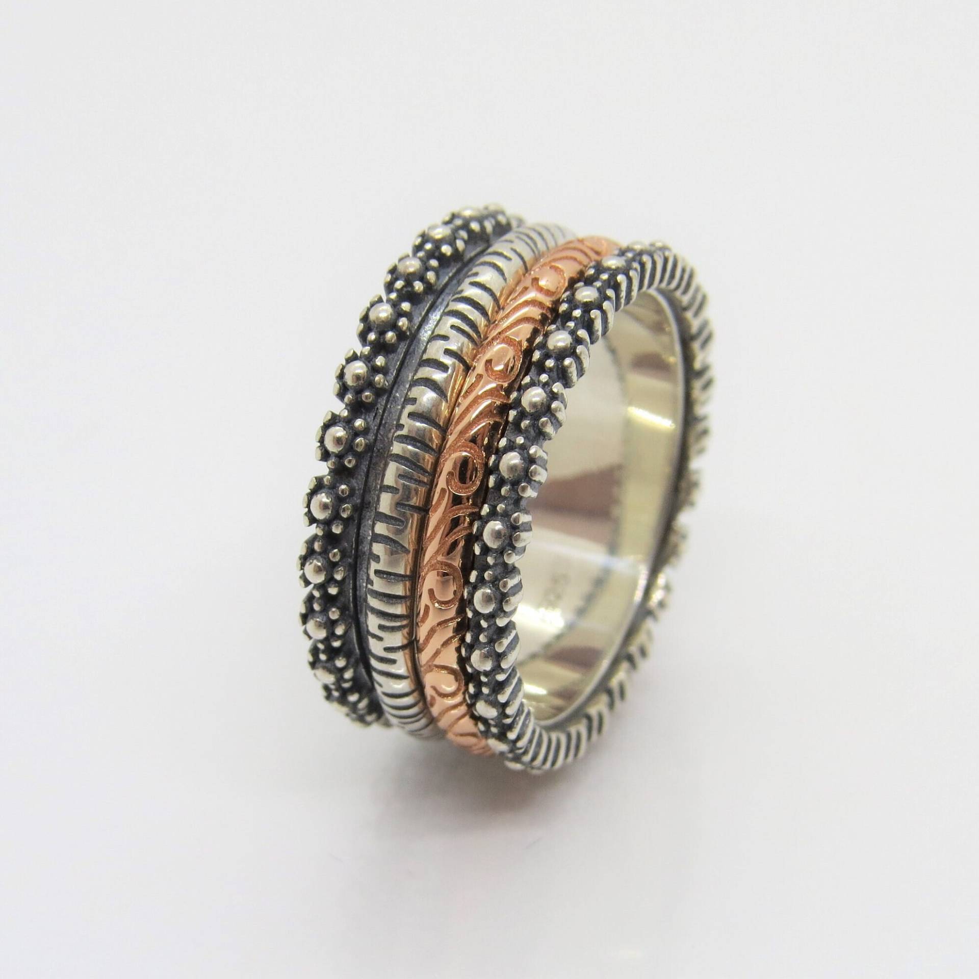Vintage Bali Sterling Silber Two Tone Rose Gold Plated Band Ring Größe 8 von wandajewelry2013