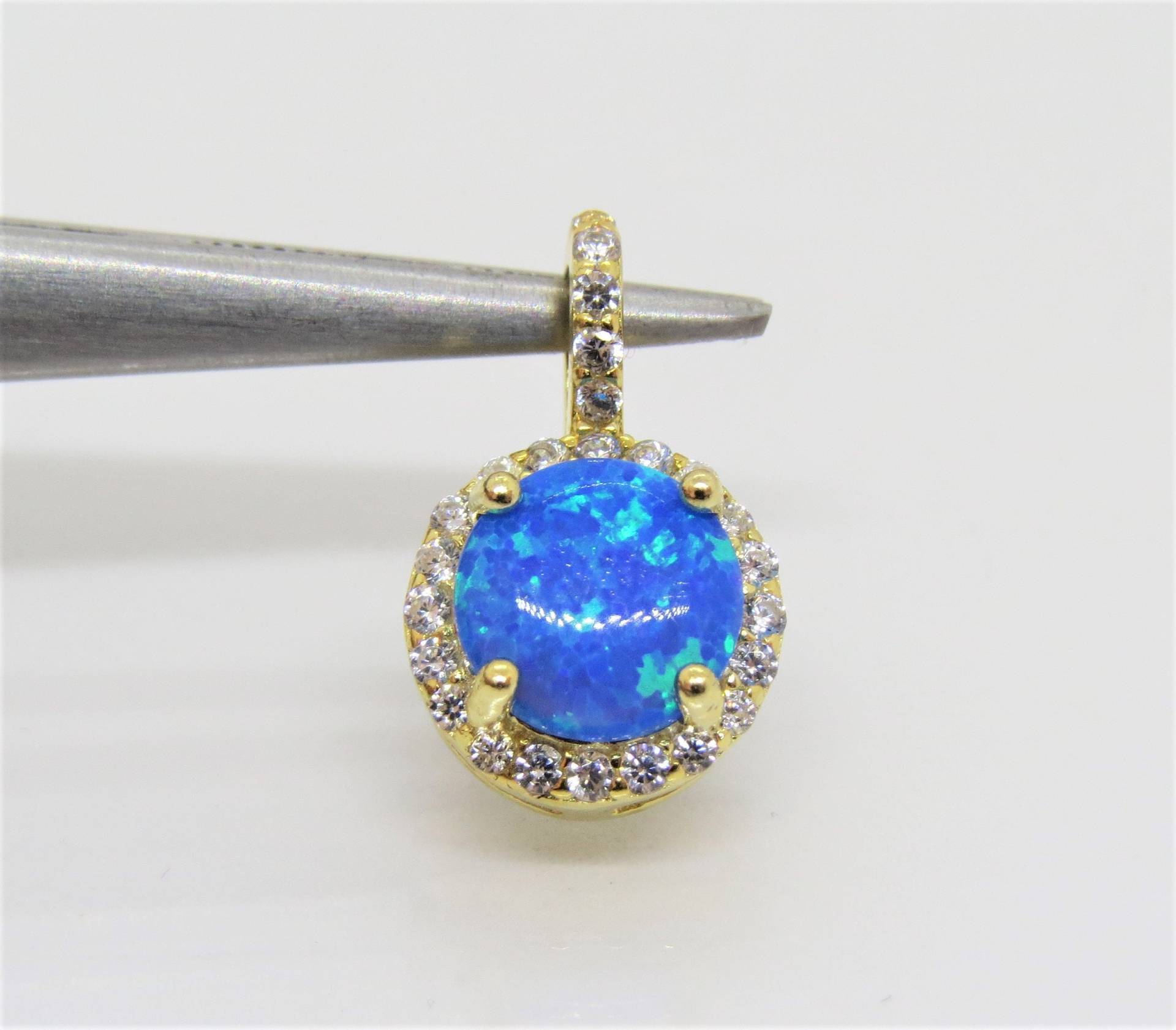 Gold Vermeil Sterling Silber Rund Blau Opal & Weiß Topas Anhänger von wandajewelry2013