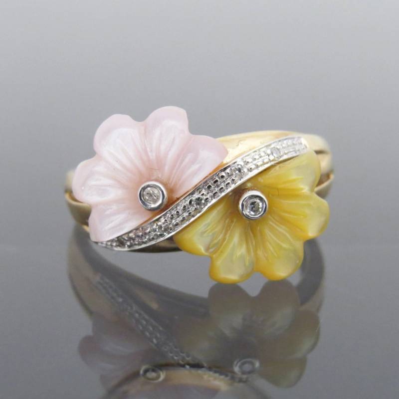 Vintage Modernist 14K Gold Perlmutt Blume Diamant Ring - Größe 10 von wandajewelry2013