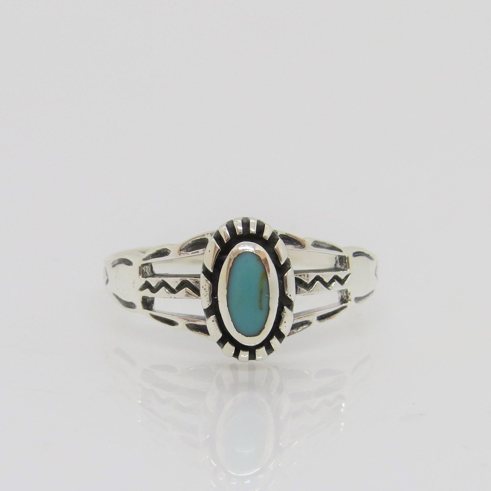 Vintage Southwestern Sterling Silber Türkis Ring Größe 7 von wandajewelry2013