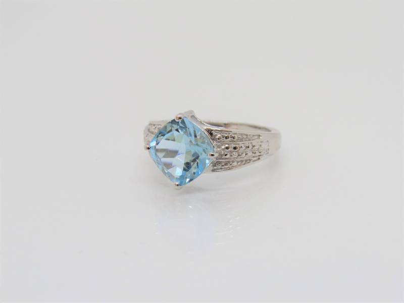 Vintage Sterling Silber 3, 65 Ct Natürliche Aquamarin Ring Größe 8 von wandajewelry2013