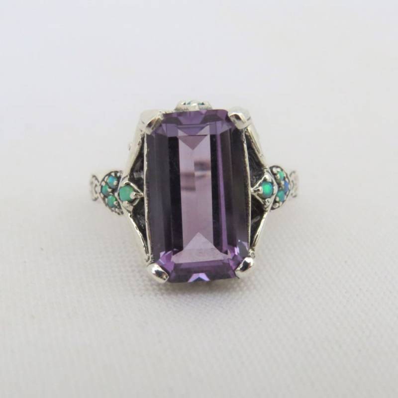 Vintage Sterling Silber Alexandrit & Grüner Opal Ring Größe 5 von wandajewelry2013