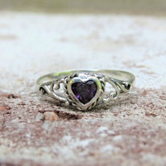 Vintage Sterling Silber Amethyst Herz Filigran Ring von wandajewelry2013