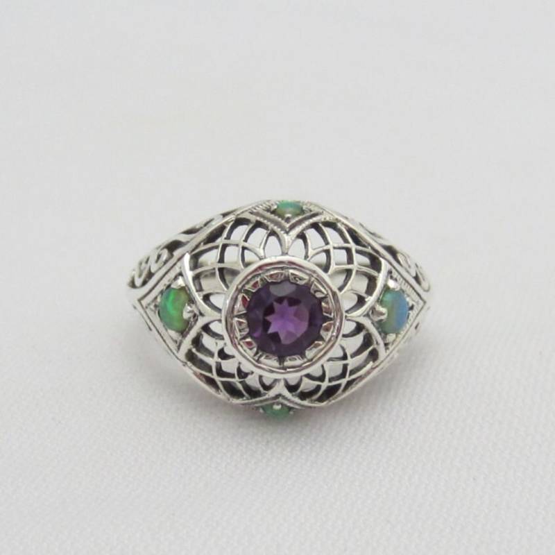 Vintage Sterling Silber Amethyst & Grüner Opal Filigran Ring Größe 8 von wandajewelry2013