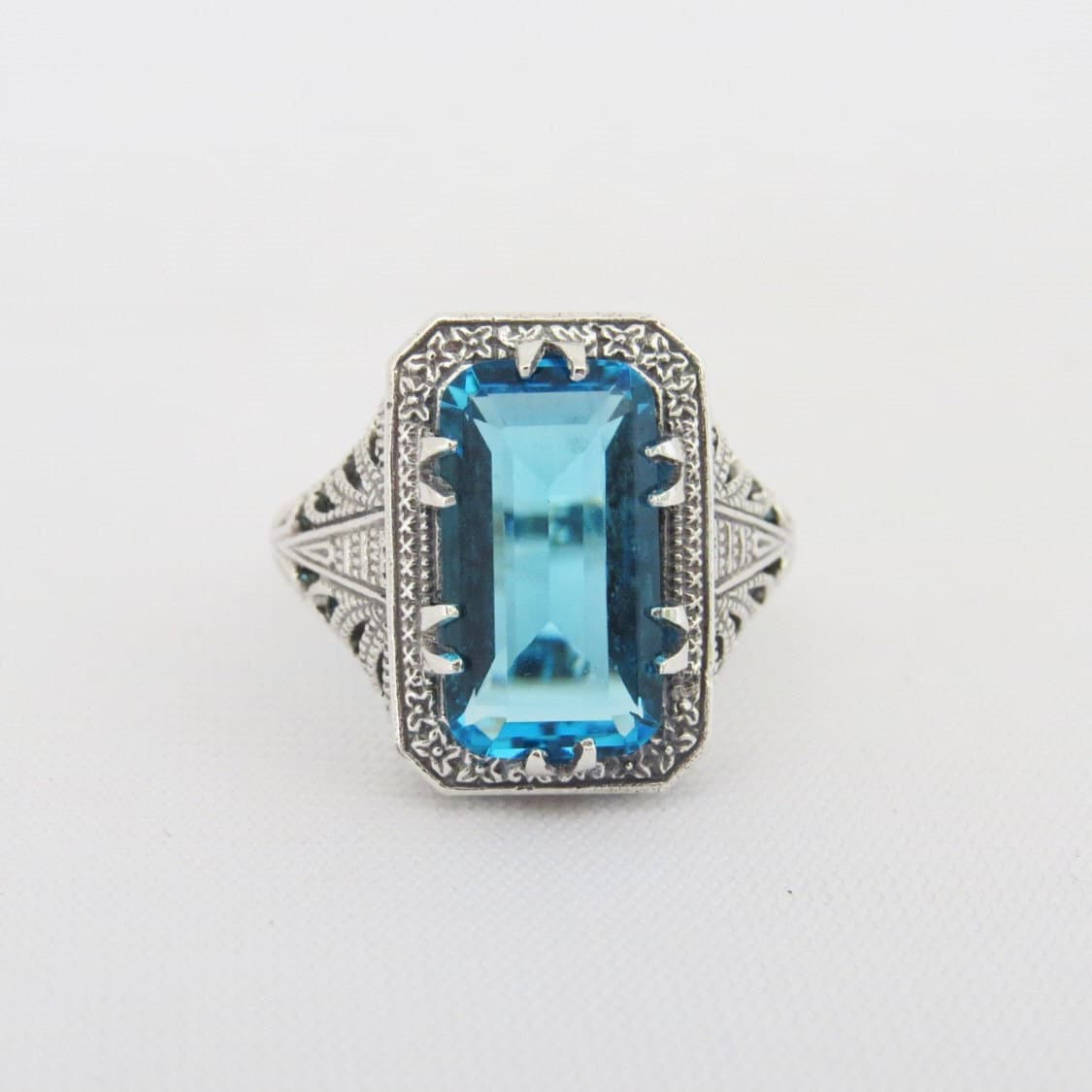 Vintage Sterling Silber Aquamarin Filigran Ring Größe 8 von wandajewelry2013