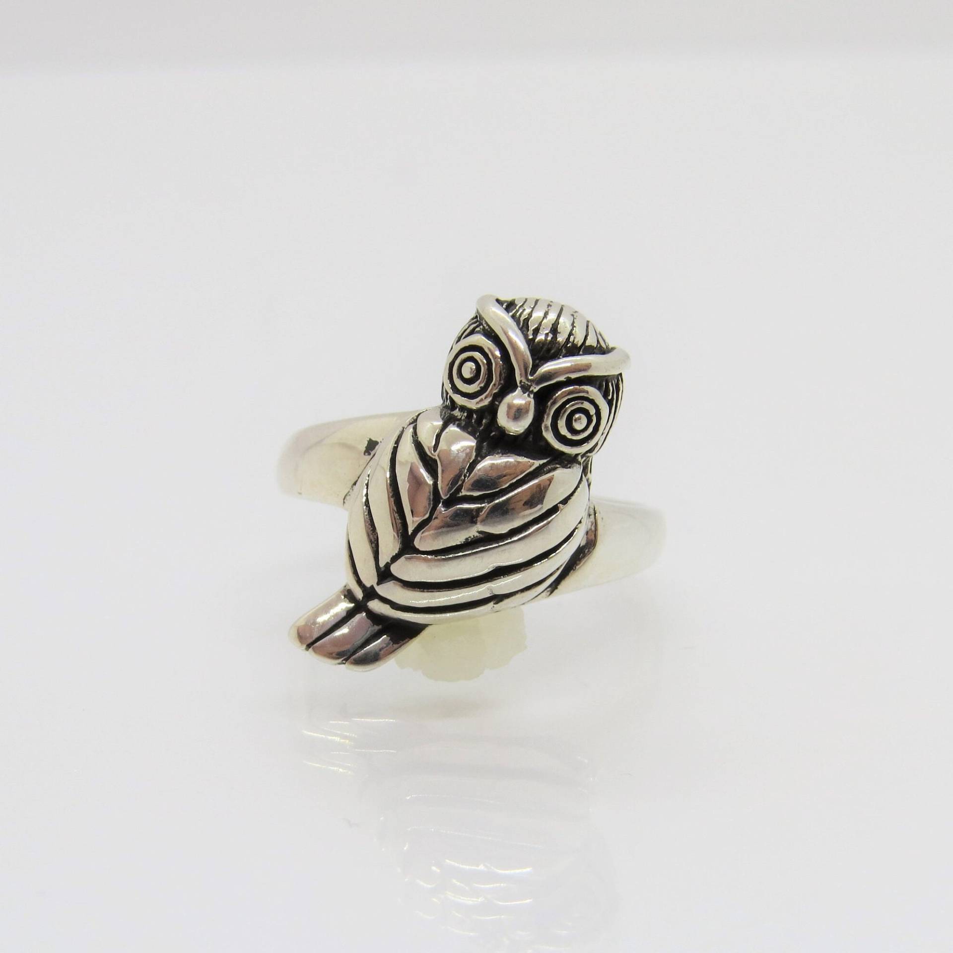 Vintage Sterling Silber Eulenkuppel Ring Größe 8 von wandajewelry2013