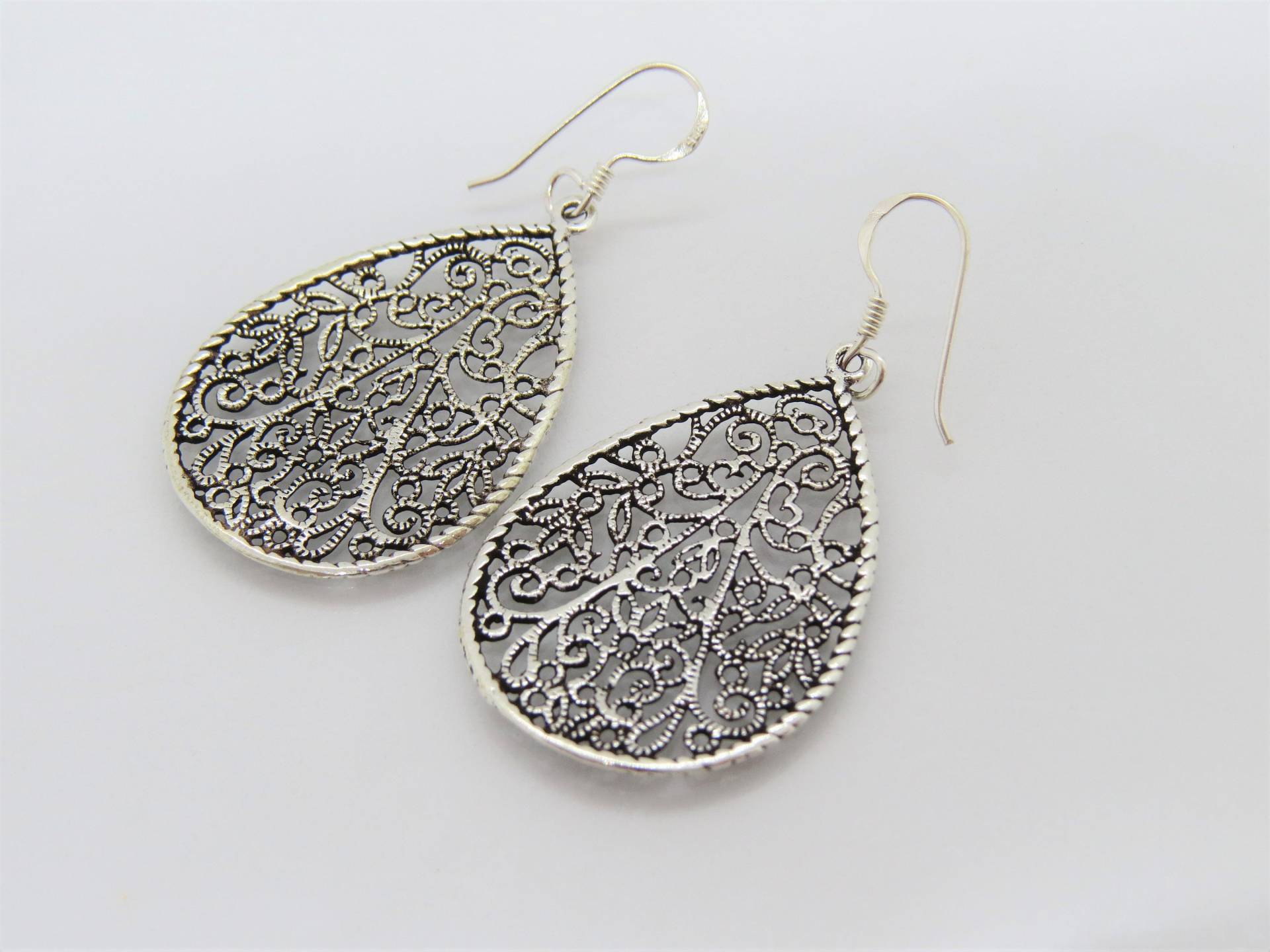 Vintage Sterling Silber Filigrane Ohrringe von wandajewelry2013